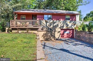 4052 Locust Ln, Harrisburg, PA 17109