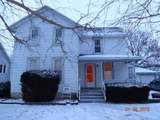 317 E Main St, Peotone, IL 60468