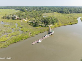 7 Canton Row, Beaufort, SC 29906