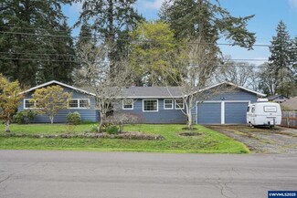 3585 Crestview Dr S, Salem, OR 97302