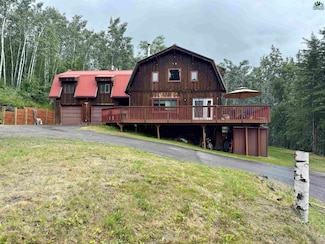 3872 Frenchman Rd, Fairbanks, AK 99709