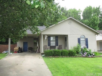 1104 Roberts Dr, Paragould, AR 72450