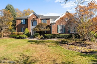 48318 Manhattan Cir, Canton, MI 48188