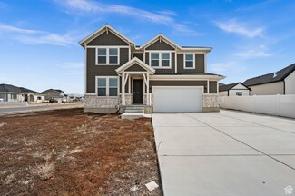 2542 N 3300 W, Clearfield, UT 84015
