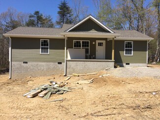 844 Riverchase Trail, Clarkrange, TN 38553