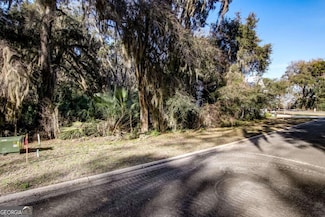 102 Doubloon Ct, St. Marys, GA 31558