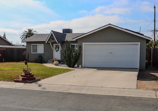 3301 S Dollner St, Visalia, CA 93277