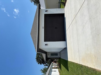21 5th Ave, Shalimar, FL 32579