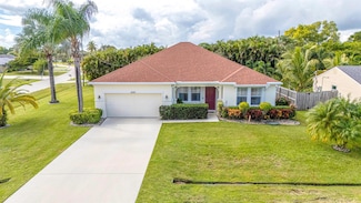 2290 SE Baron St, Port Saint Lucie, FL 34952
