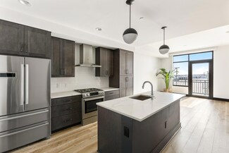 5 Gadsdenboro St Unit 406, Charleston, SC 29401