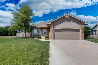 304 W Meadowsweet Ct, Andover, KS 67002