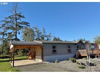 448 Pacific Dr, Warrenton, OR 97121