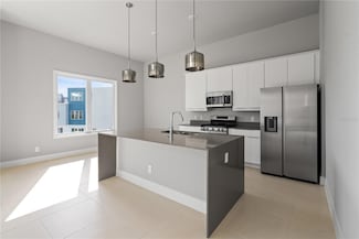 7770 Sandy Ridge Dr Unit 239, Reunion, FL 34747