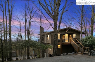 222 Grassy Gap Loop Rd, Beech Mountain, NC 28604