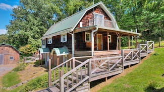 965 Old Gray Station Rd, Johnson City, TN 37615