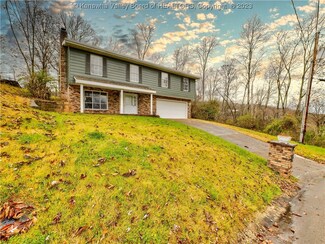 5294 Stranahan Dr, Charleston, WV 25313