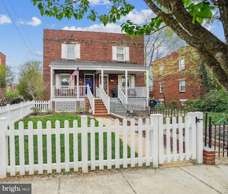 1604 Princess St, Alexandria, VA 22314