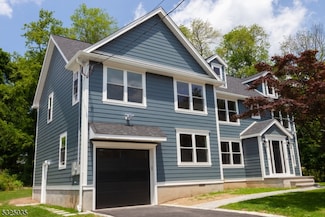167 Lincoln Ave, Dover, NJ 07801