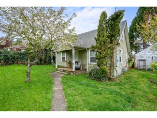 520 SW Hill Dr, Willamina, OR 97396