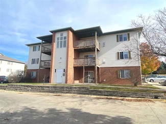 149 S Scott Blvd, Iowa City, IA 52245