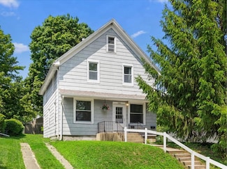 1052 Poplar St, West Bend, WI 53095