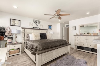 8520 E Laguna Azul Ave, Mesa, AZ 85209