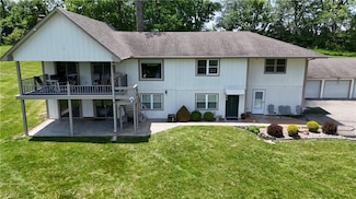 27 Partridge Dr, Agency, MO 64401
