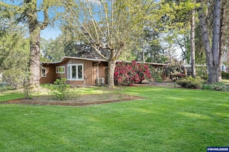 789 Craven St N, Monmouth, OR 97361