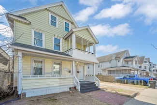 739-741 Carew St, Springfield, MA 01104