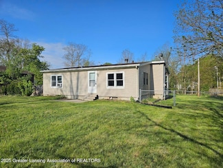 6815 Aurelius Rd, Lansing, MI 48911