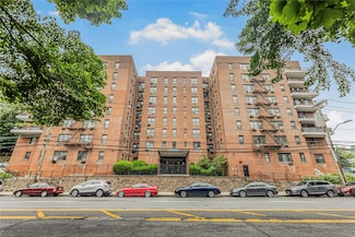 277 Bronx River Rd Unit 2A, Yonkers, NY 10704
