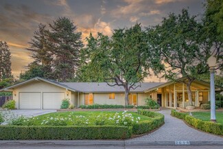 2618 W San Ramon Ave, Fresno, CA 93711