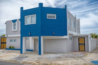 PASEO DAMASCO Urb Levittown Lakes Unit 1087, Toa Baja, PR 00949