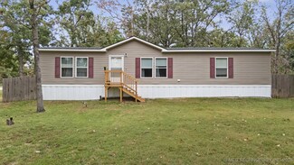 28246 E 26th St S, Broken Arrow, OK 74014