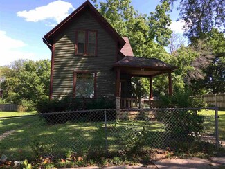 617 N Horsman St, Rockford, IL 61101