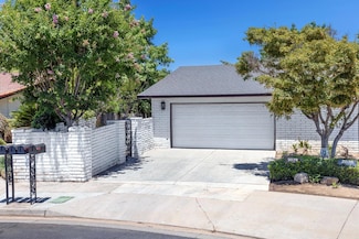 2076 W Calimyrna Ave Unit 102, Fresno, CA 93711