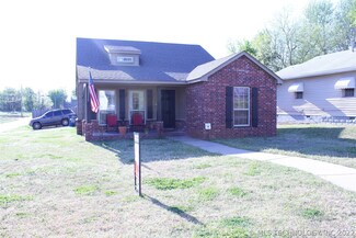 2004 N Norfolk Ave, Tulsa, OK 74106