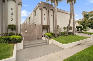 218 E Tamarack Ave Unit 5, Inglewood, CA 90301