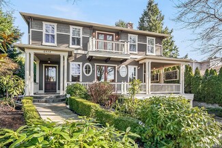 6514 103rd Ave NE, Kirkland, WA 98033