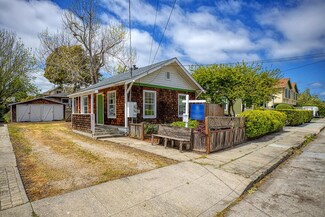 723 Pine St, Santa Cruz, CA 95062