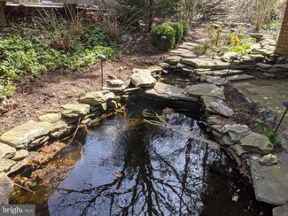 1549 Maple Ave, Paoli, PA 19301