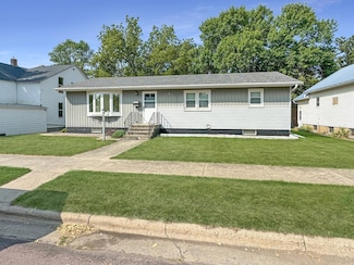 2626 Juniper Ave, Slayton, MN 56172