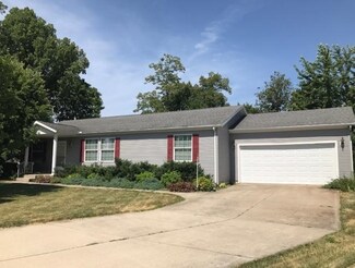 776 Park Dr, Nappanee, IN 46550