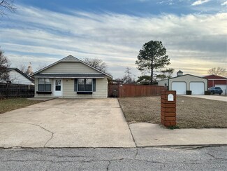 622 E C St, Jenks, OK 74037