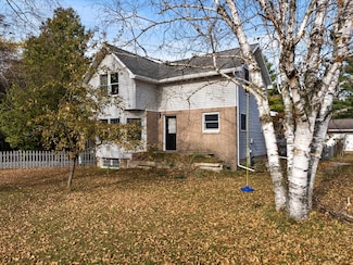 6704 Viceroy Rd, Two Rivers, WI 54241