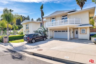 5890 Fairhaven Ave, Woodland Hills, CA 91367