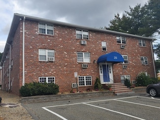 232 Low St Unit 7, Newburyport, MA 01950