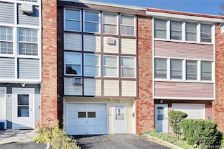 13 Overlook Rd, West Haverstraw, NY 10993