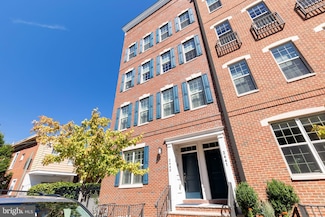 2443 Bainbridge St, Philadelphia, PA 19146