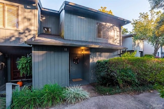 18 Hillbrook Way, Pensacola, FL 32503